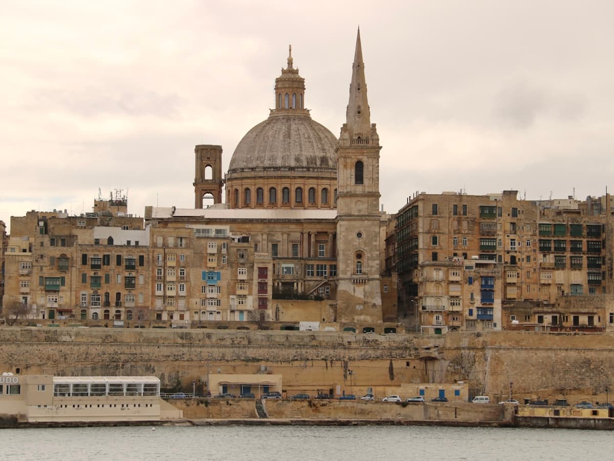 Digital Nomad Guide to Valletta: Work & Travel in 2026