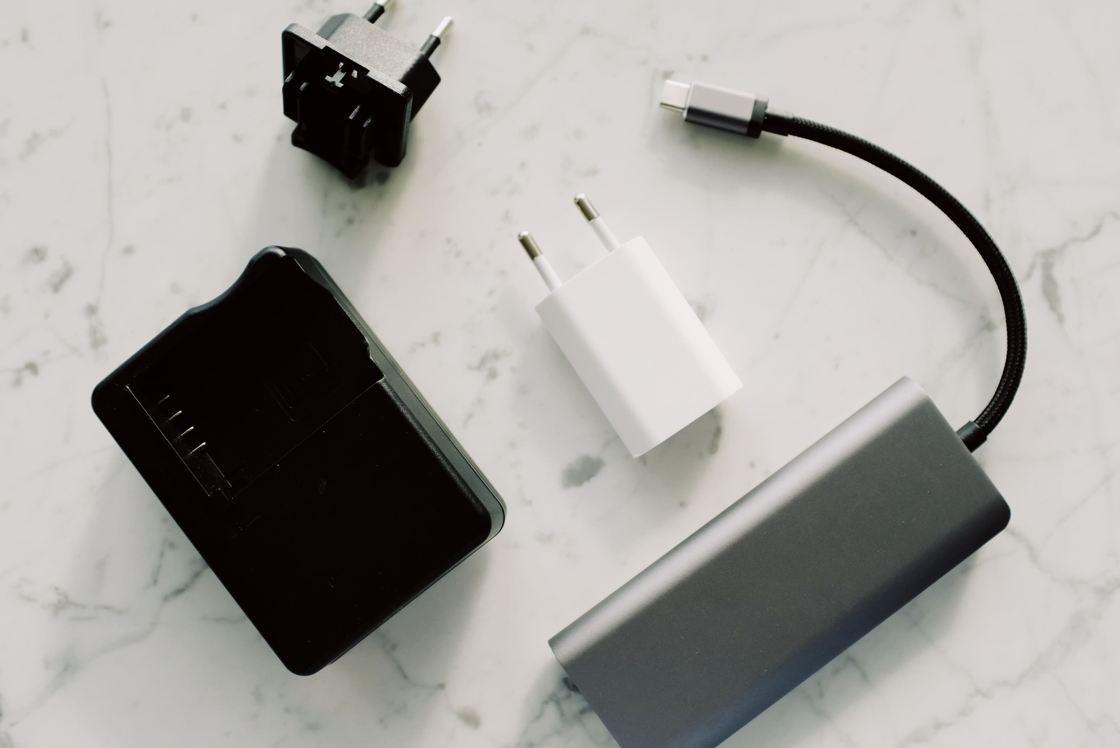 The Best Universal Power Plug Adapter for Travel With Fast-Charging USB-C