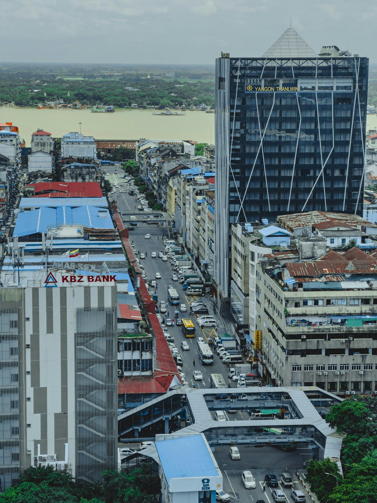 How to Travel Yangon on a Shoestring Budget (2026)